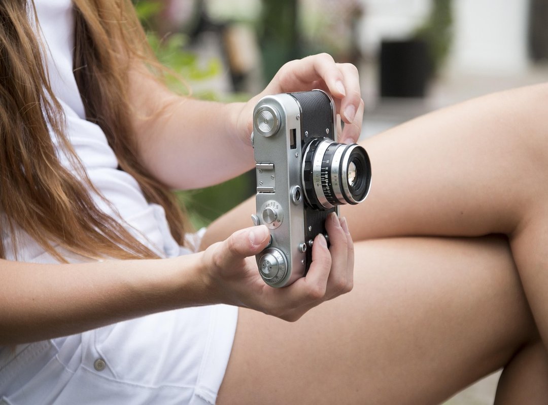 Steps to Take the Perfect Attitude DP Photo